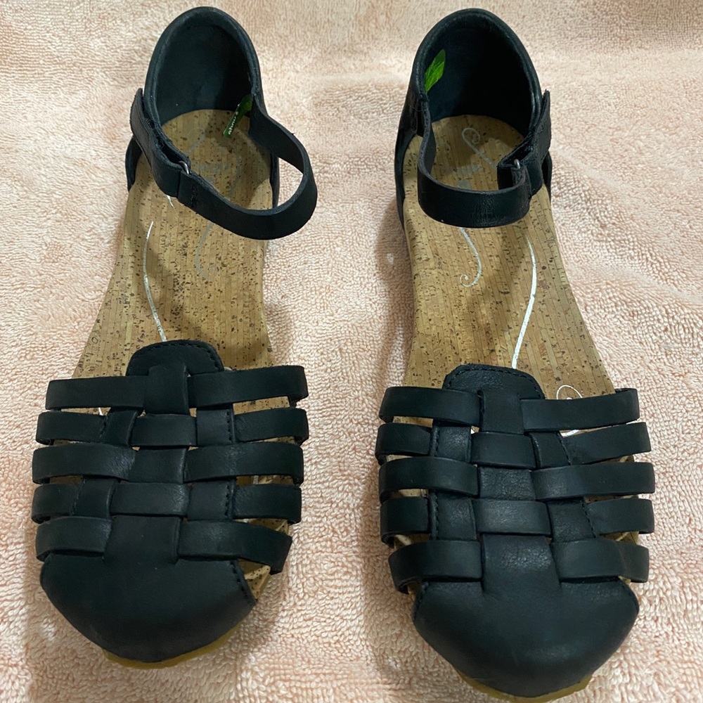 Ahnu Malini Mary Jane sandal 8